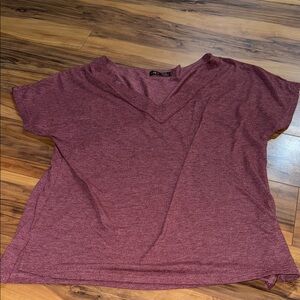 SHEIN Burgundy V-Neck Short Sleeve Tee